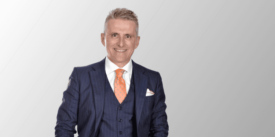 Dr. Renato Zaccheddu chirurgo estetico e plastico